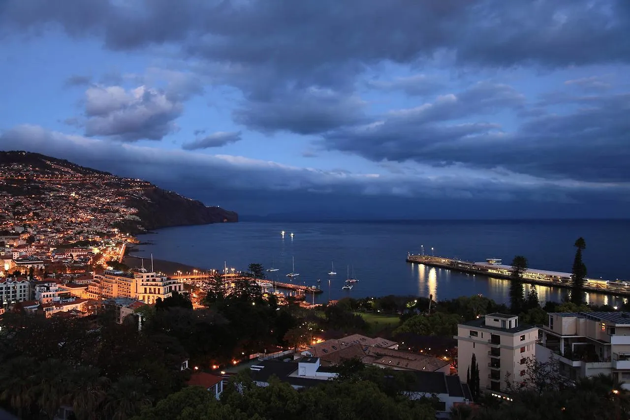 Palms Palace Apartment Funchal  0*, Funchal (Madeira) Portugal